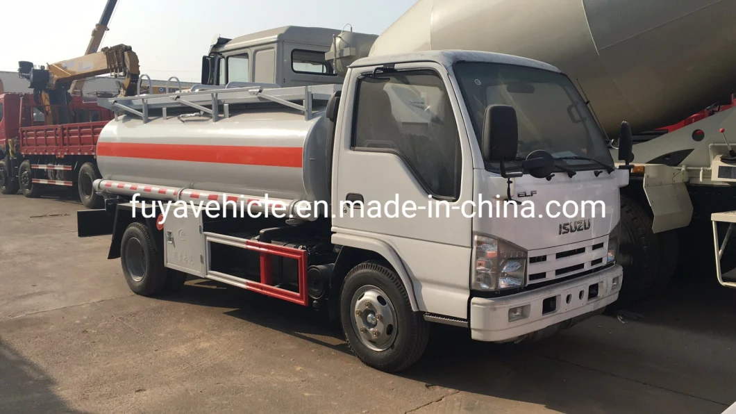 Japanese Brand Isuz 5000 Liters 5 Cbm 7000 Liters Fuel Tanker Truck for Refueling