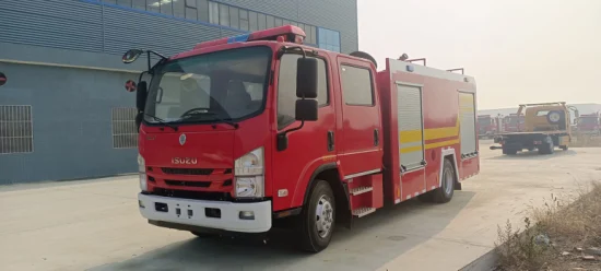Camión de extinción de incendios con tanque de agua y espuma de la marca Japen 5000L 8000L Equipo de extinción de incendios Camión especial con buena calidad
